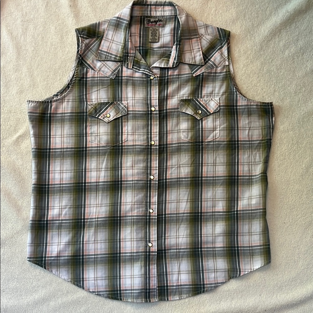Wrangler Olive, White & Pink Plaid Sleeveless Western Button-Down